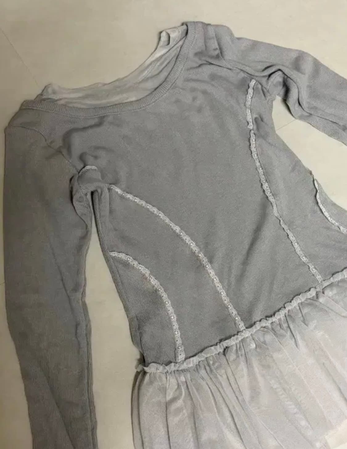 플레어업 레이어드 레이스 프릴 긴팔 티셔츠 / Layered  상품이미지2