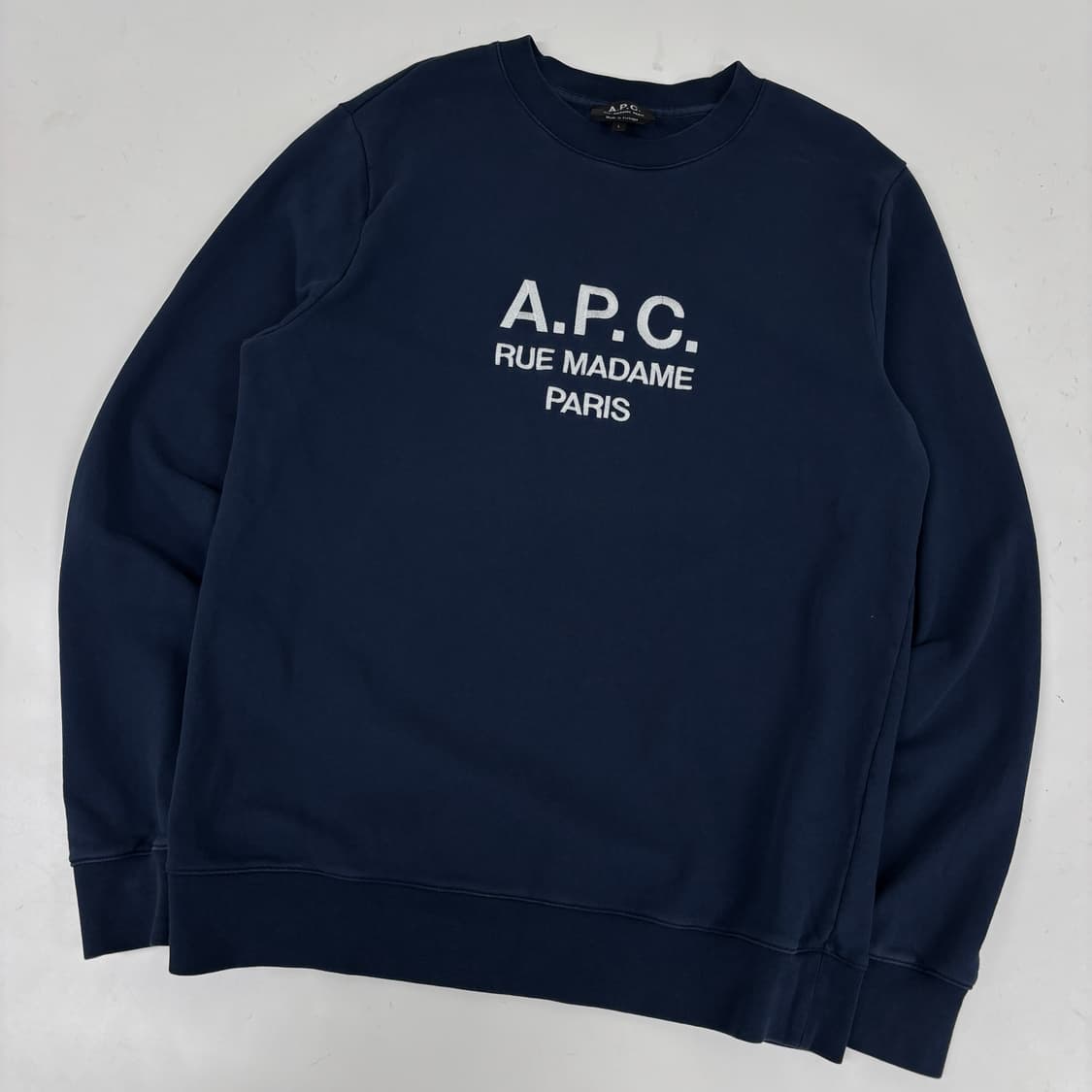 APC 맨투맨 상품이미지3