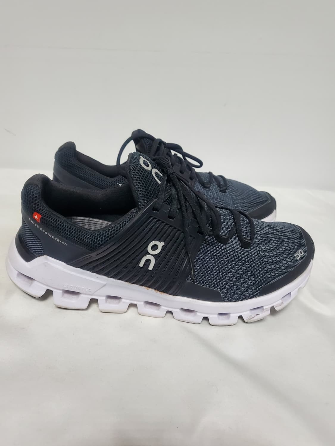 온러닝 런닝화 조깅화 정품 245사이즈 상품이미지2