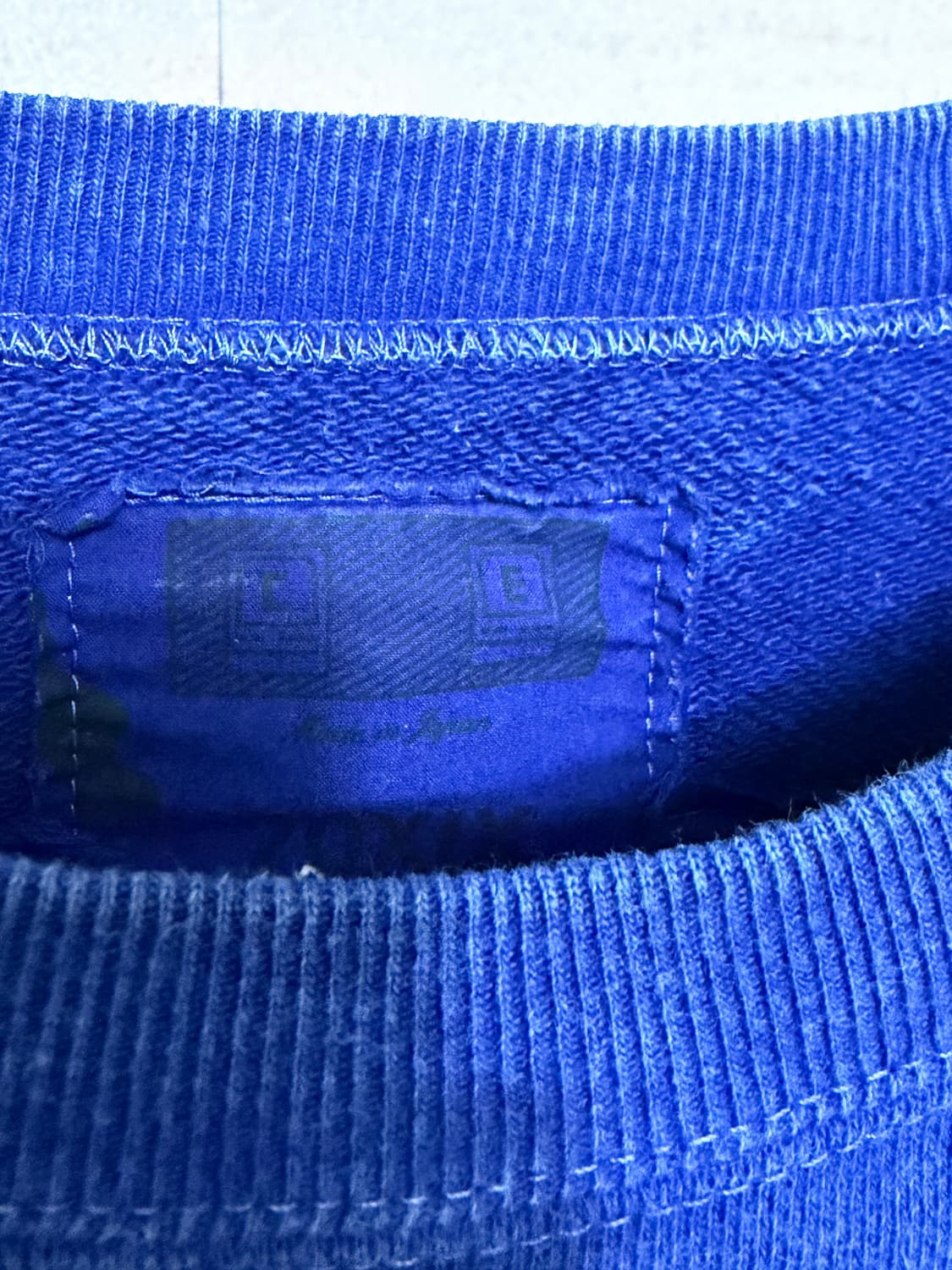 19FW 카브엠트 오버다이 패널 숄더 크루넥 상품이미지4