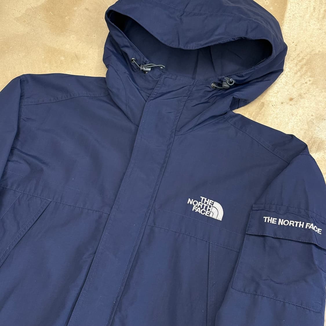 100 노스페이스 암포켓 네이비 바람막이 상품이미지1