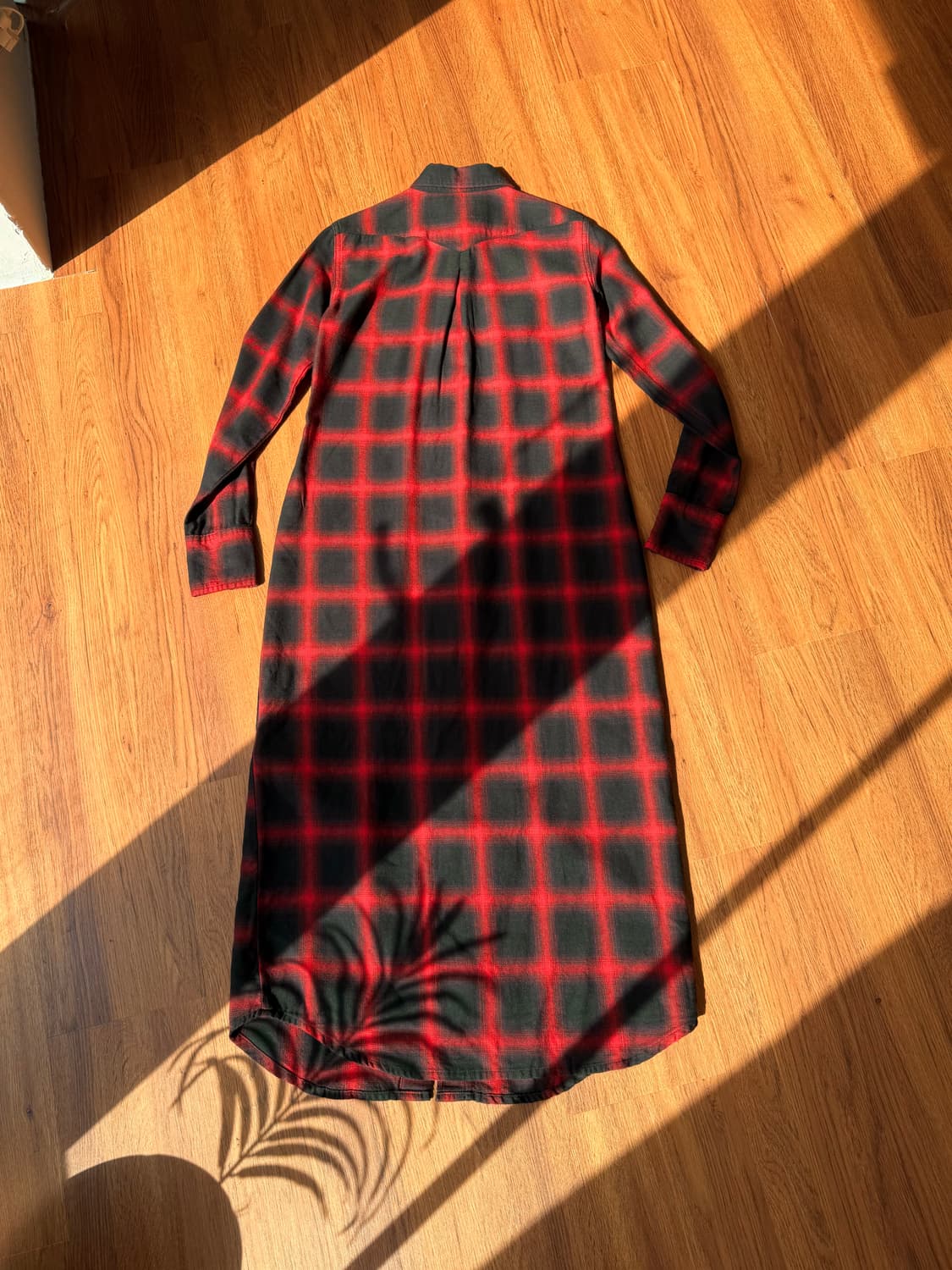 알썰틴 체크 롱 셔츠  R13 상품이미지2