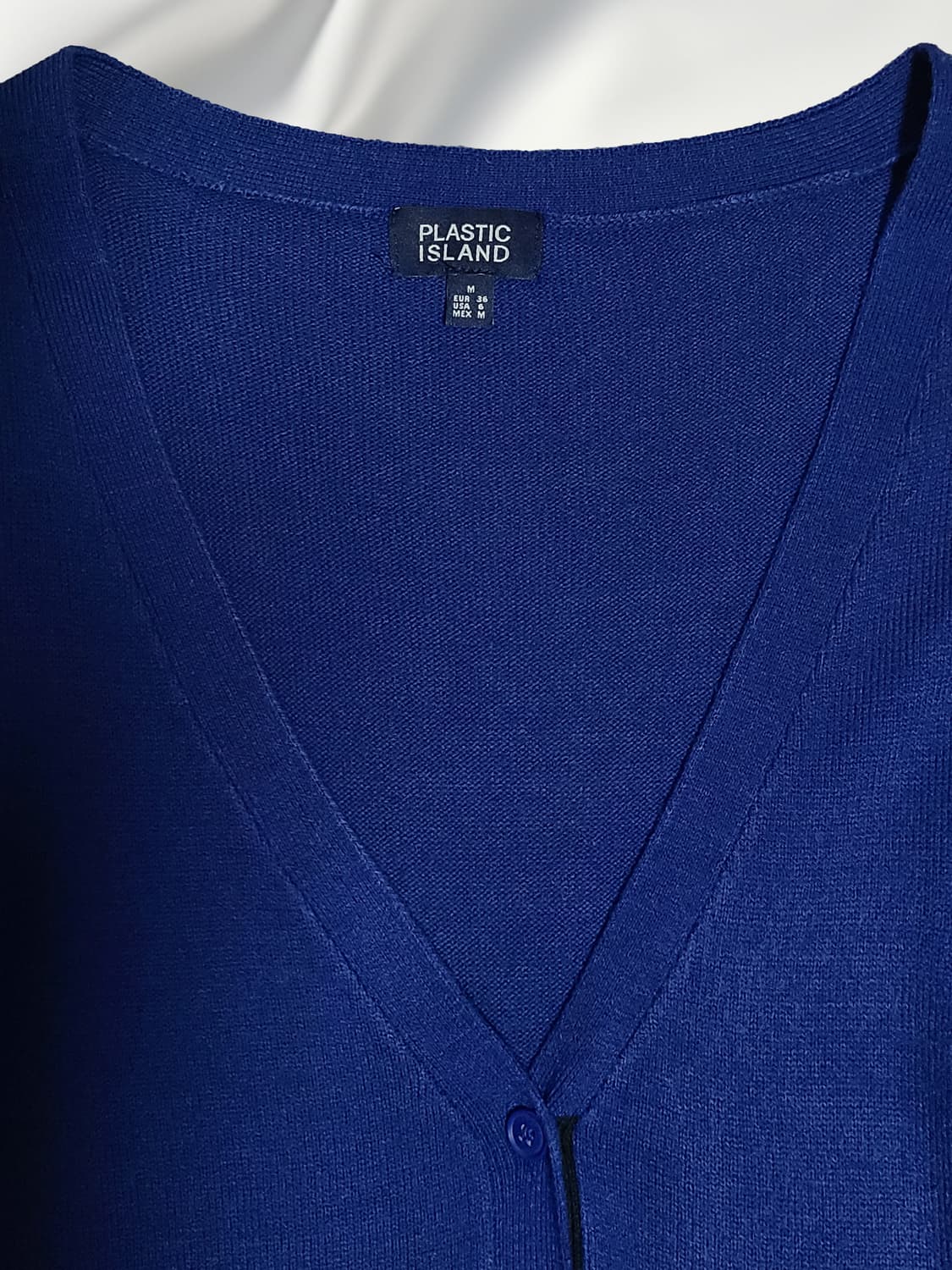 플라스틱아일랜드(PLASTIC ISLAND) 블루 브이넥 가디건 상품이미지2