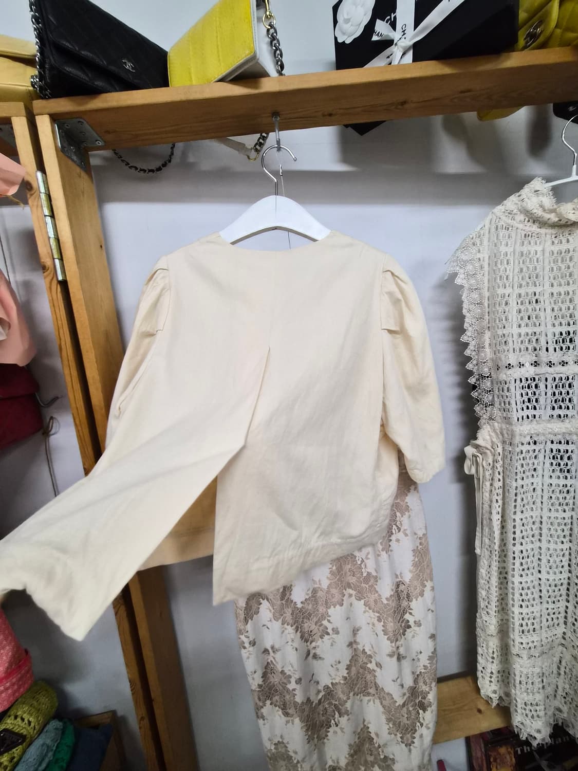 DKNY 린넨반팔자켓. 님프 레이스 스커트 상품이미지10