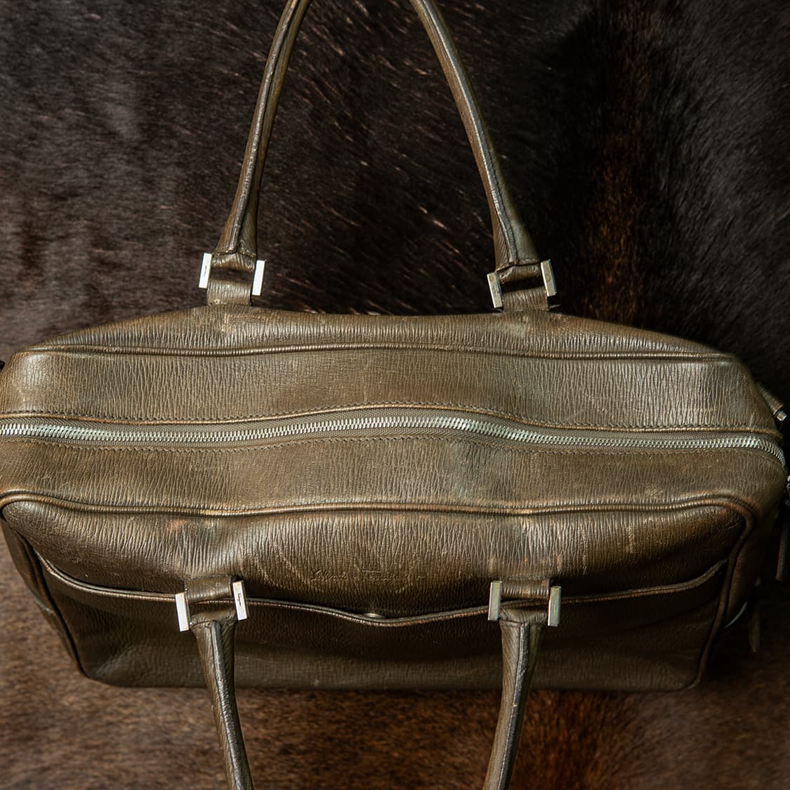 살바토레 페라가모 이태리 메이드 카프스킨 리바이벌 브리프케이스  상품이미지9