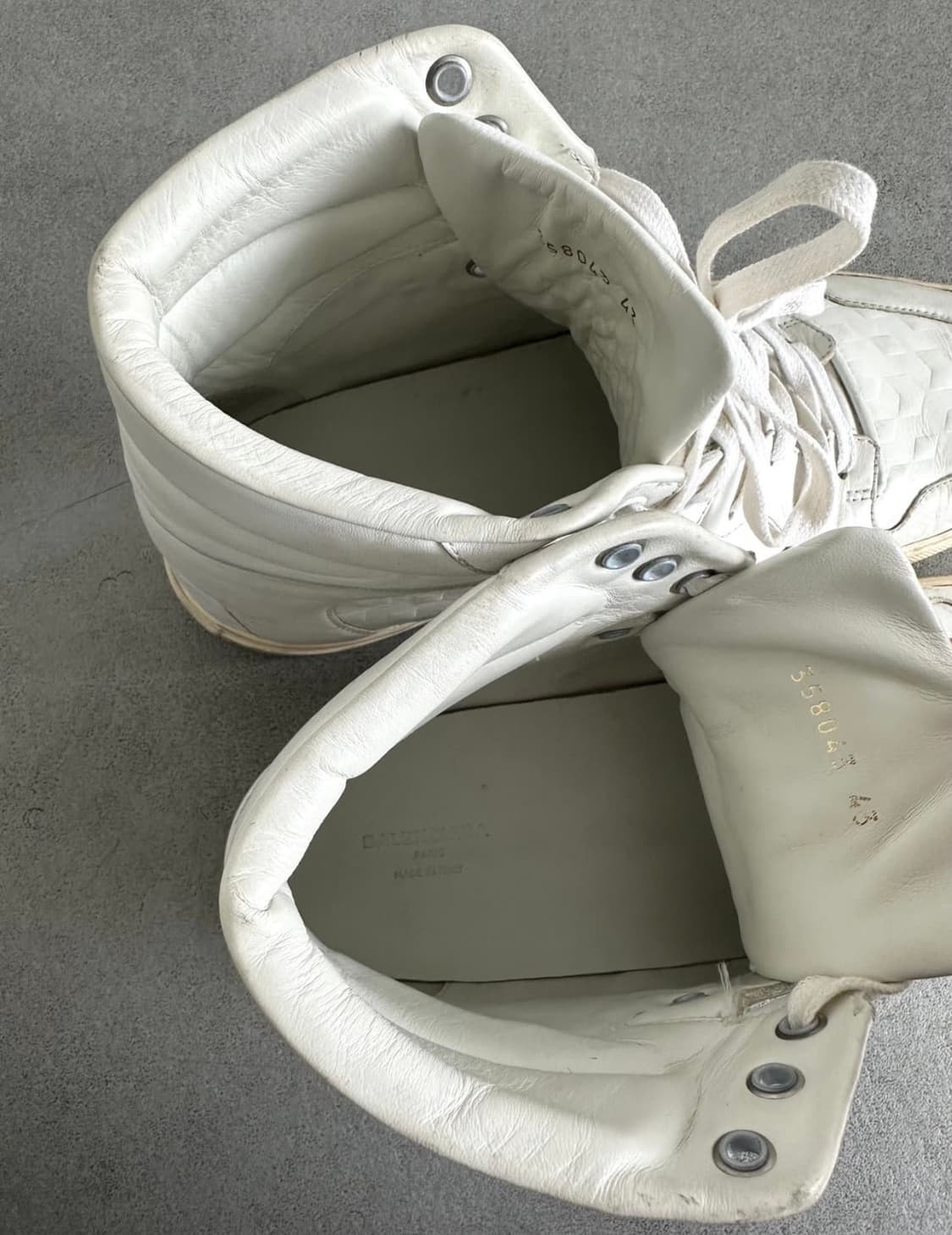 발렌시아가 모노크롬 화이트 레더 하이탑 280 상품이미지4