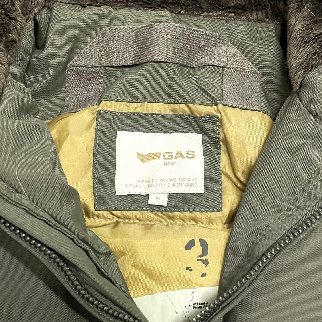 가스베이직 카키 포켓 숏 후드점퍼 여성M 상품이미지4