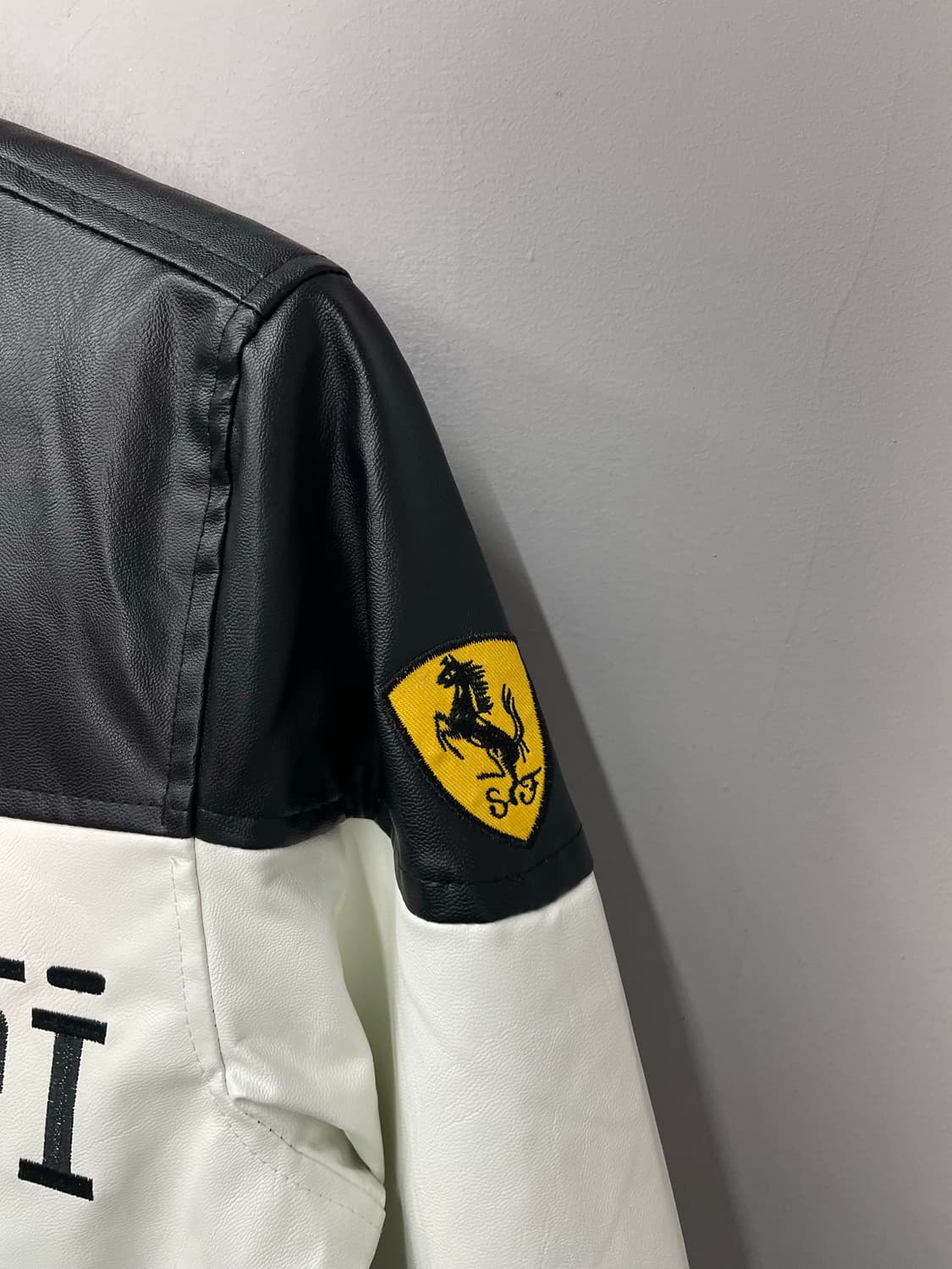 페라리 F1 자수로고 블랙 레더자켓 H1842 상품이미지4