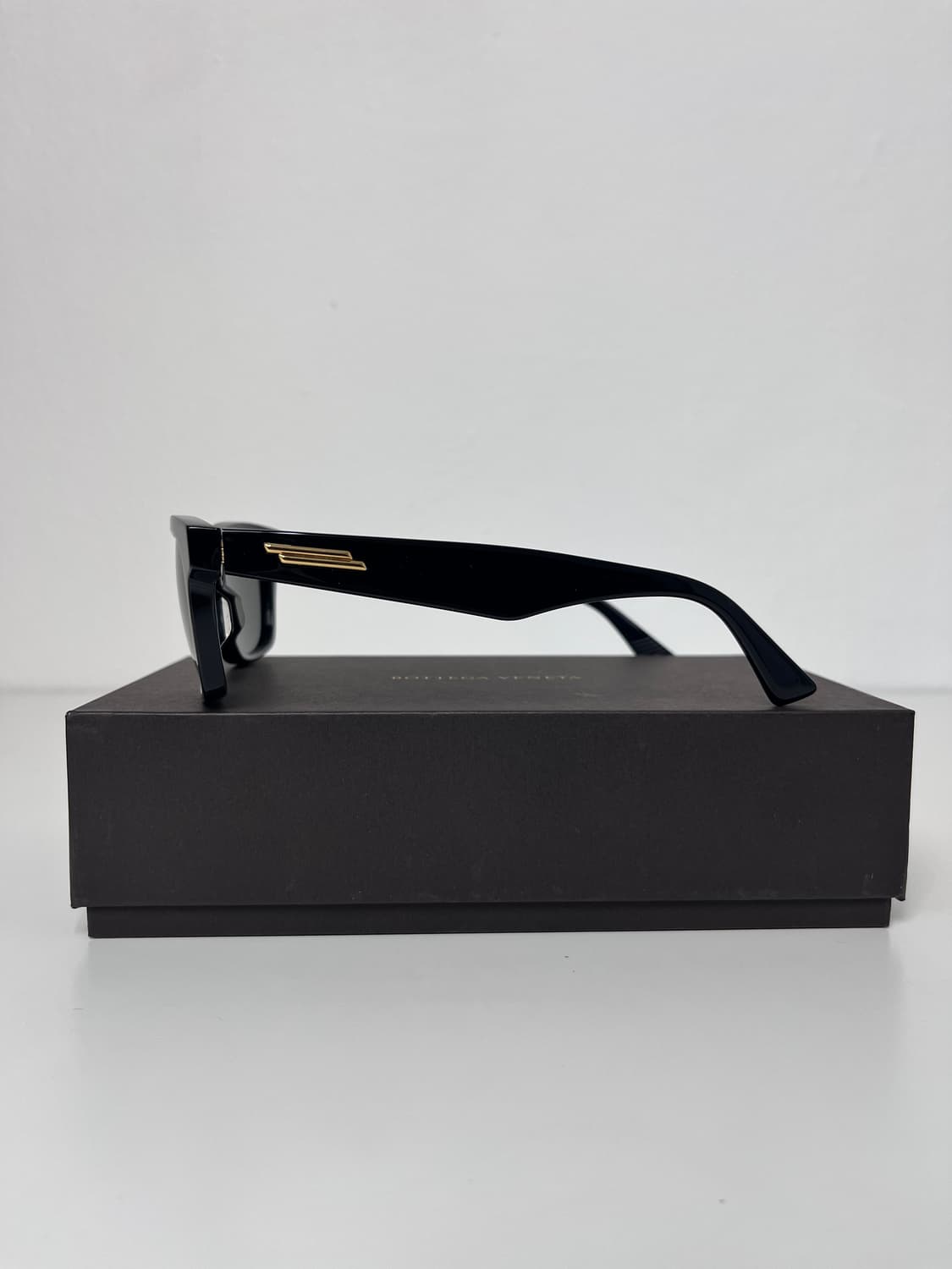 보테가 바네타 선글라스 상품이미지3