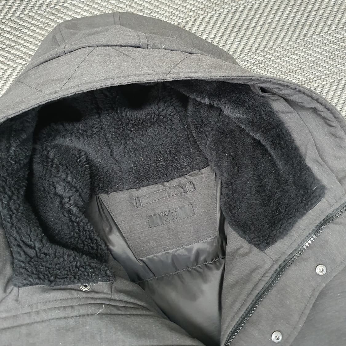 유니클로 오리털 겨울패딩 남자105 상품이미지2