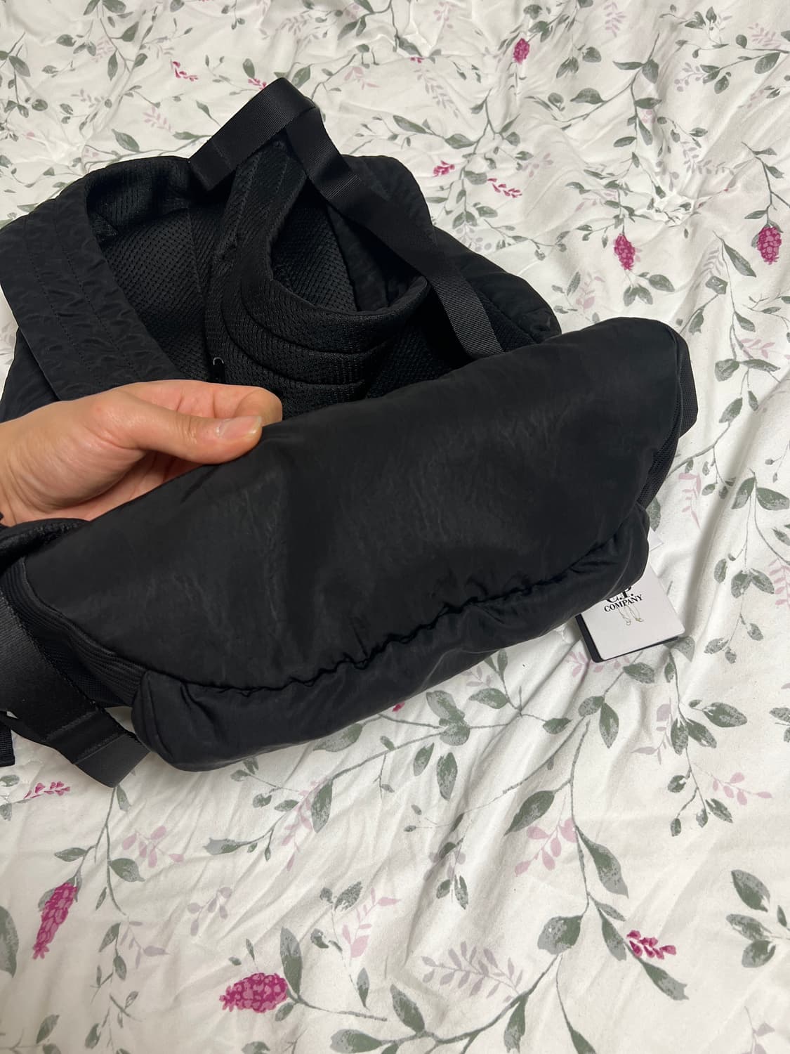 Cp 컴퍼니 나일론 B 렌즈 백팩 블랙 새상품 상품이미지6