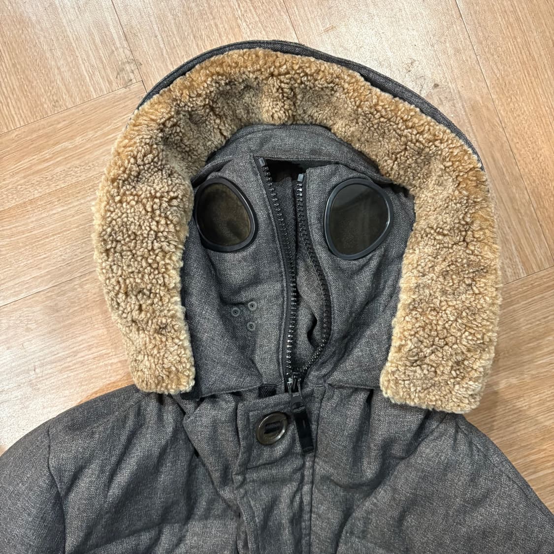 씨피컴퍼니 울 후디 노르지 고글 다운 파카 상품이미지6