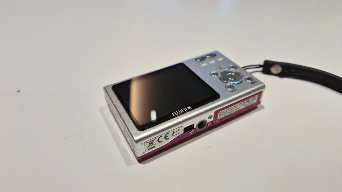 작례O 뉴진스 민지 디카 후지필름 파인픽스 z5 fd 디지털카메라 빈티지 상품이미지9