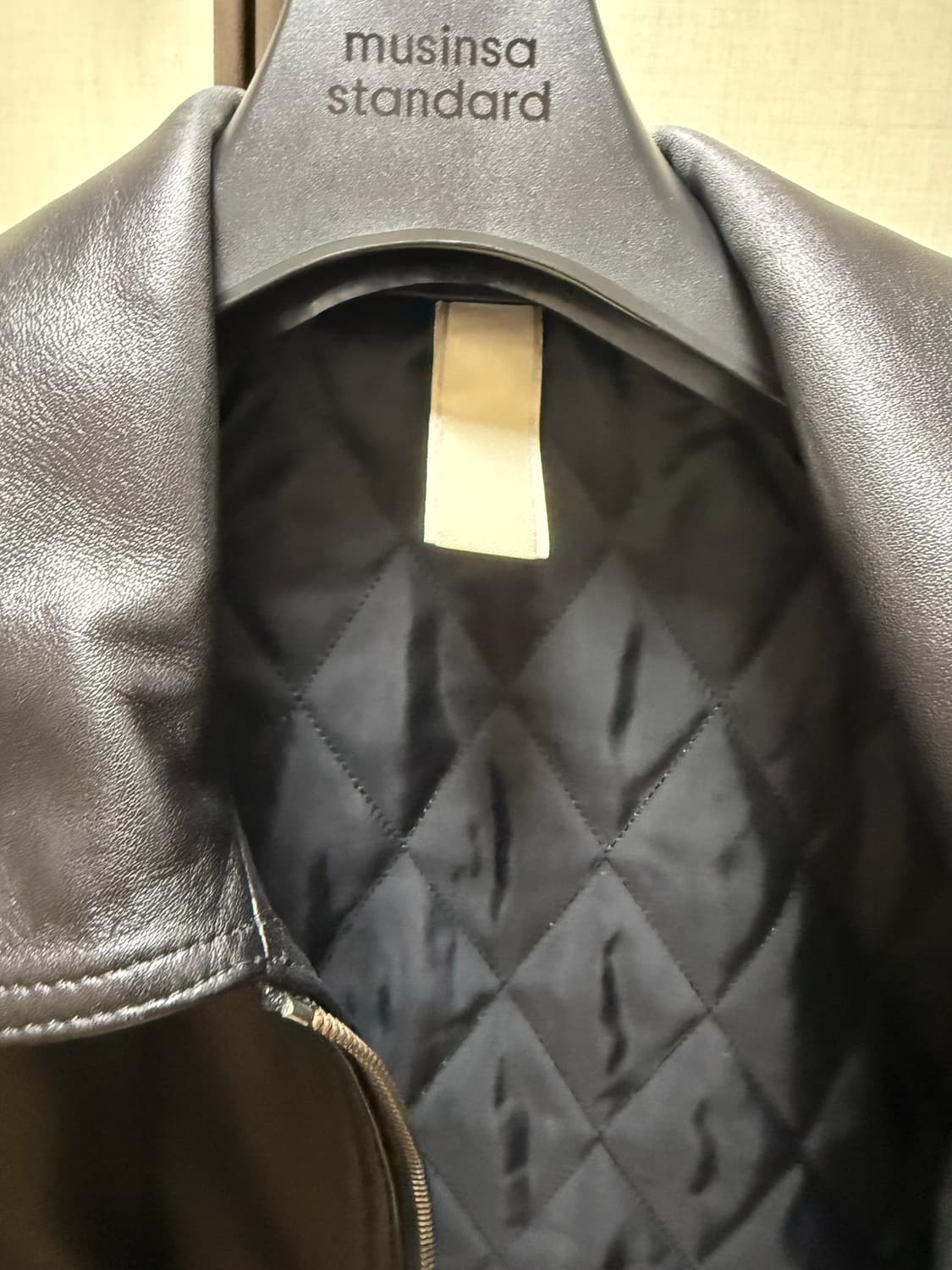 SUNFLOWER 90S BOMBER IN BLACK 48 상품이미지5