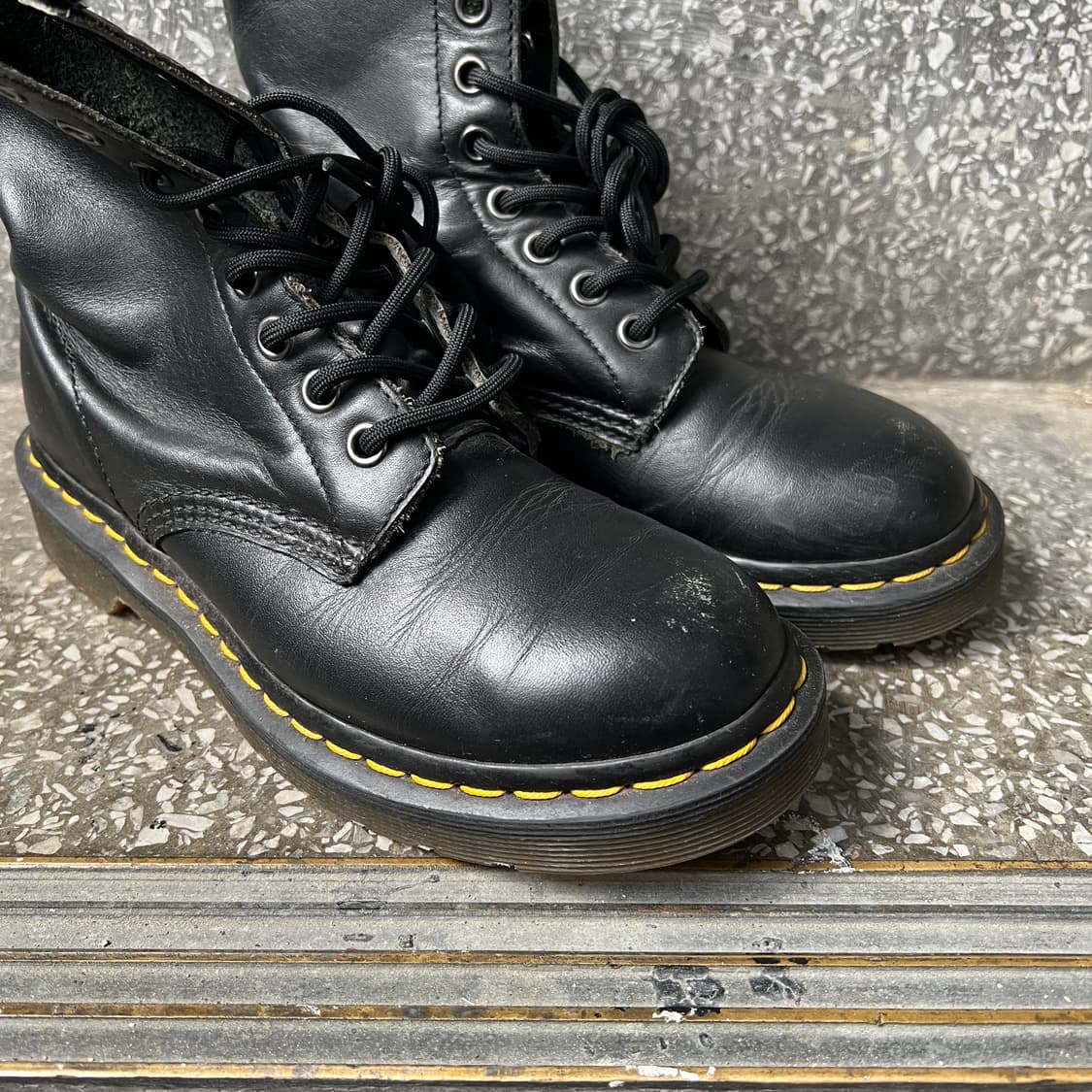 닥터마틴 1460 8홀 부츠 상품이미지7