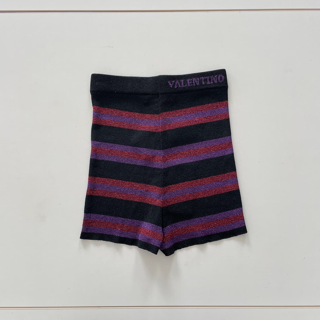 새상품 발렌티노 메탈릭 스트라이프 니트 숏 팬츠 상품이미지2