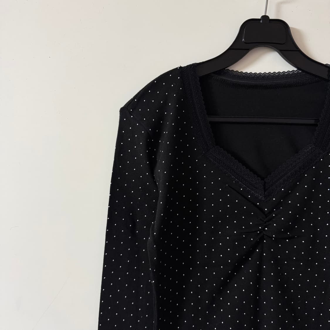 새상품 여자 도트 레이스 긴팔 상품이미지2