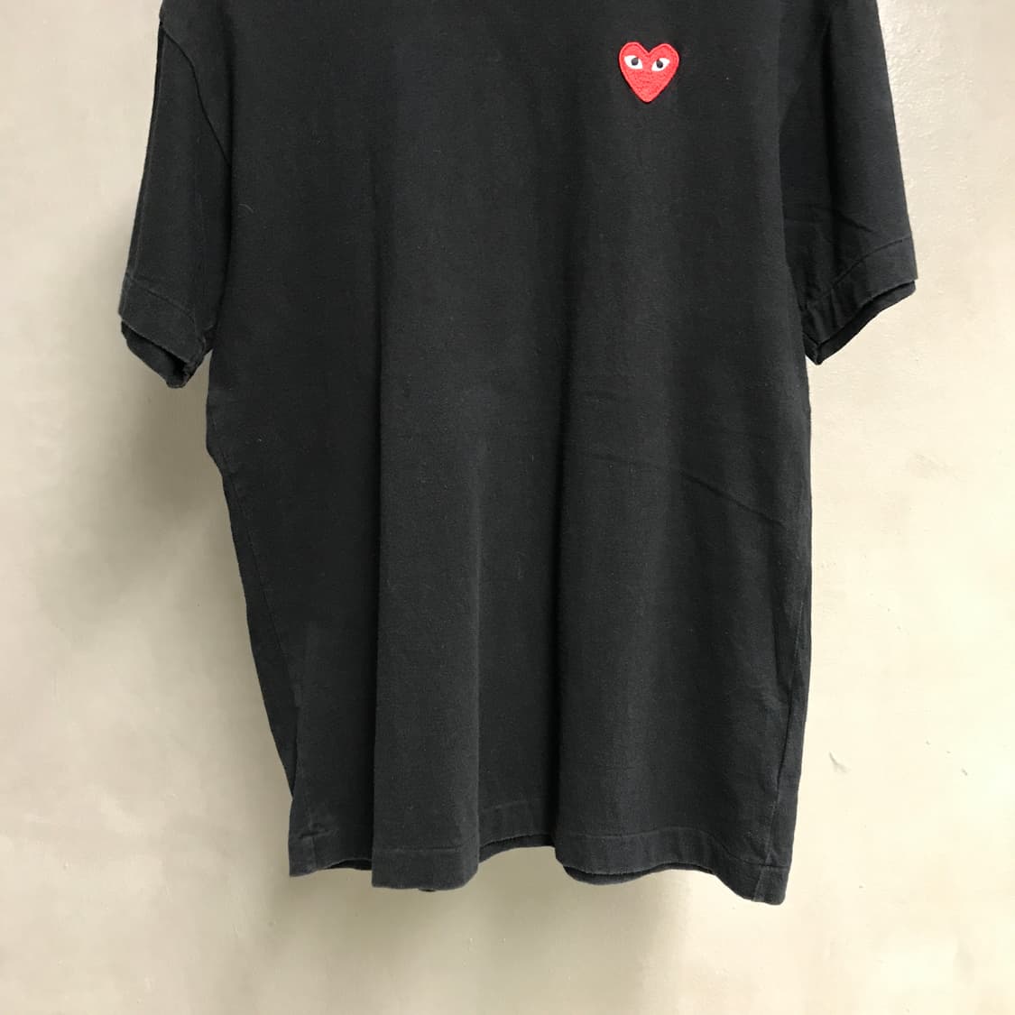 꼼데가르송 와펜 반팔 티셔츠 블랙 XL 상품이미지3