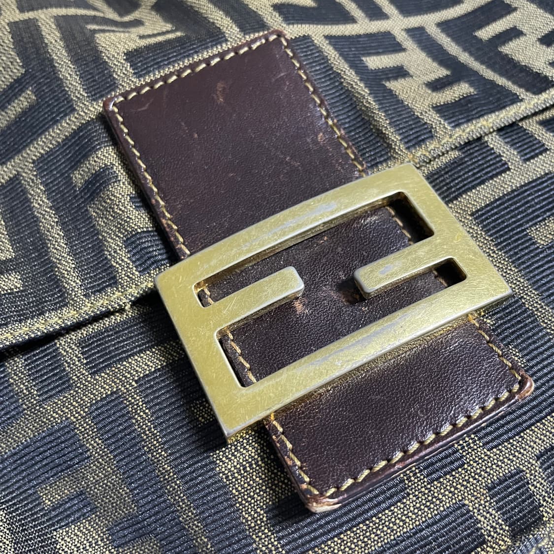 빈티지 펜디 FF 주카패턴 맘마숄더백 상품이미지3