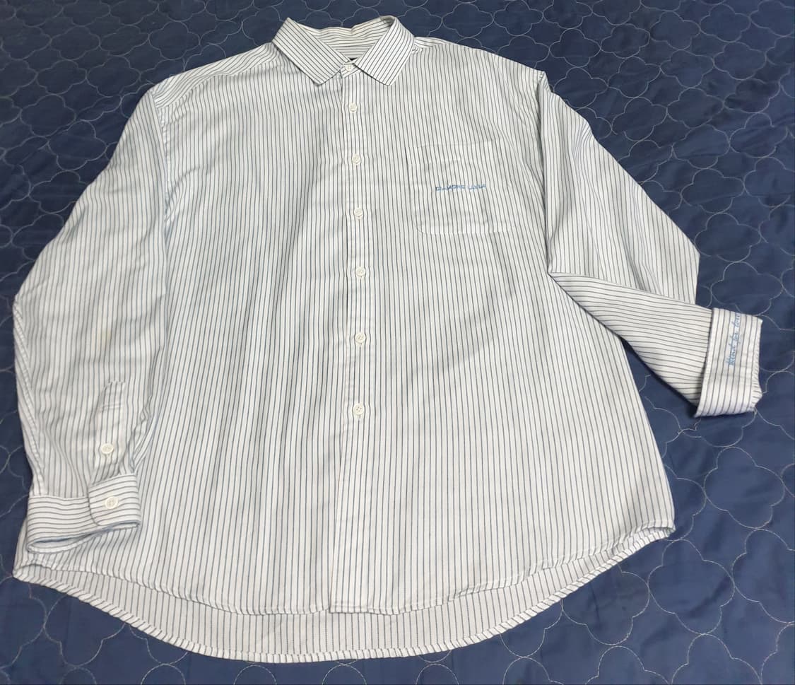 다이아몬드레이라 폴리혼방 스트라이프 긴팔셔츠 블루 (XL) 상품이미지1