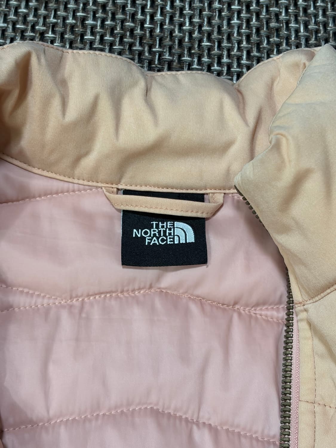 노스페이스 핑크 경량 자켓 상품이미지6