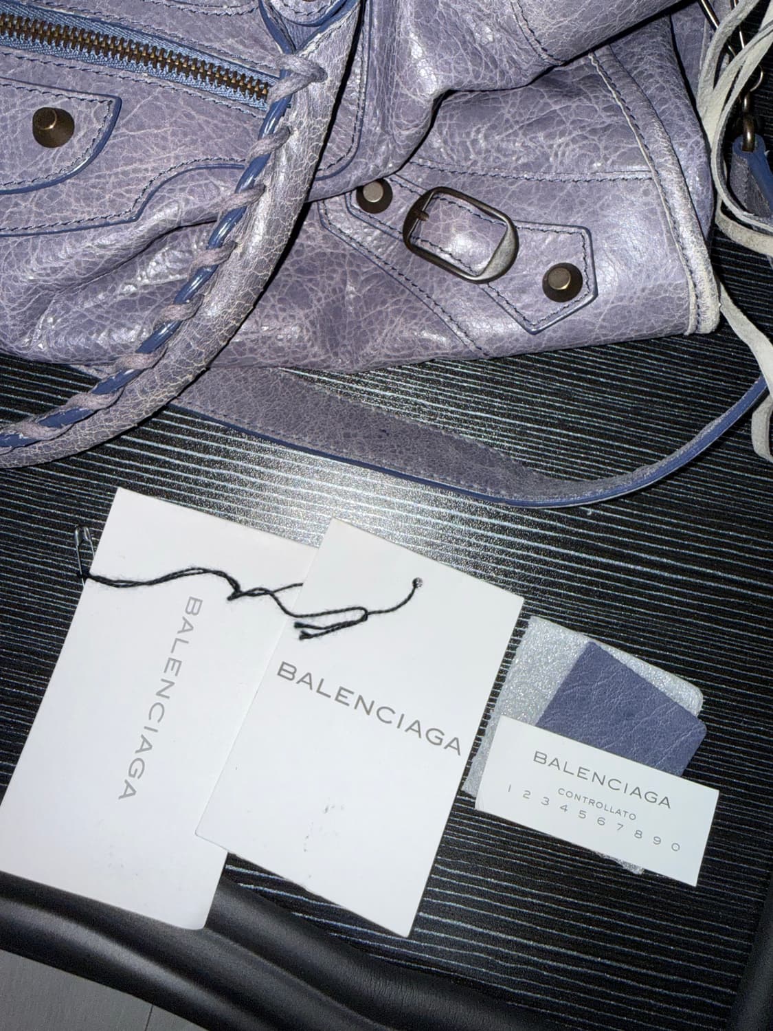 발렌시아가 모터백 연보라 상품이미지4