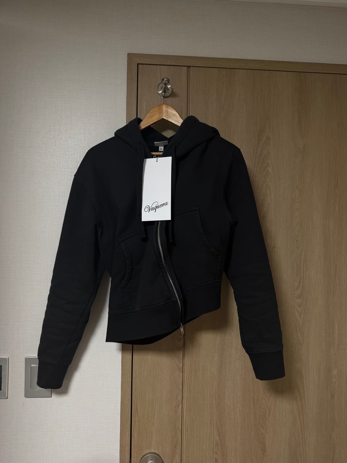 [새상품] Vaquera 바퀘라 트위스트 후드집업 XL 상품이미지1