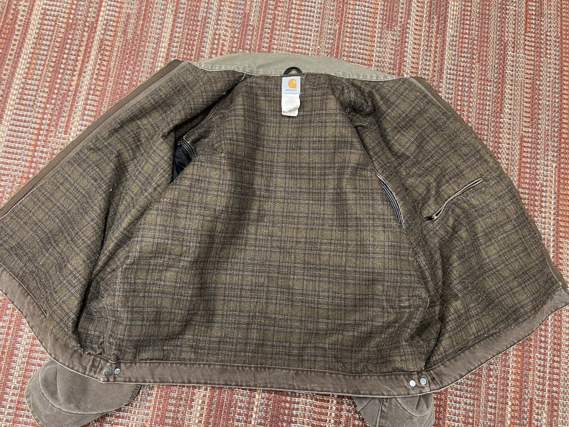 칼하트 J97 디트로이트 자켓 브라운 상품이미지3