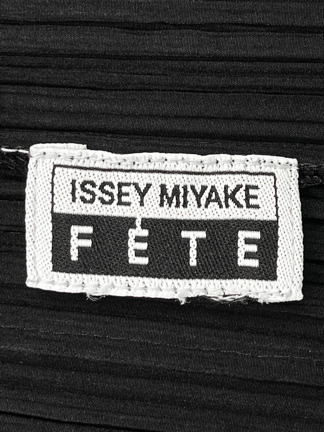Issey Miyake Fete 플리츠 가디건 상품이미지5