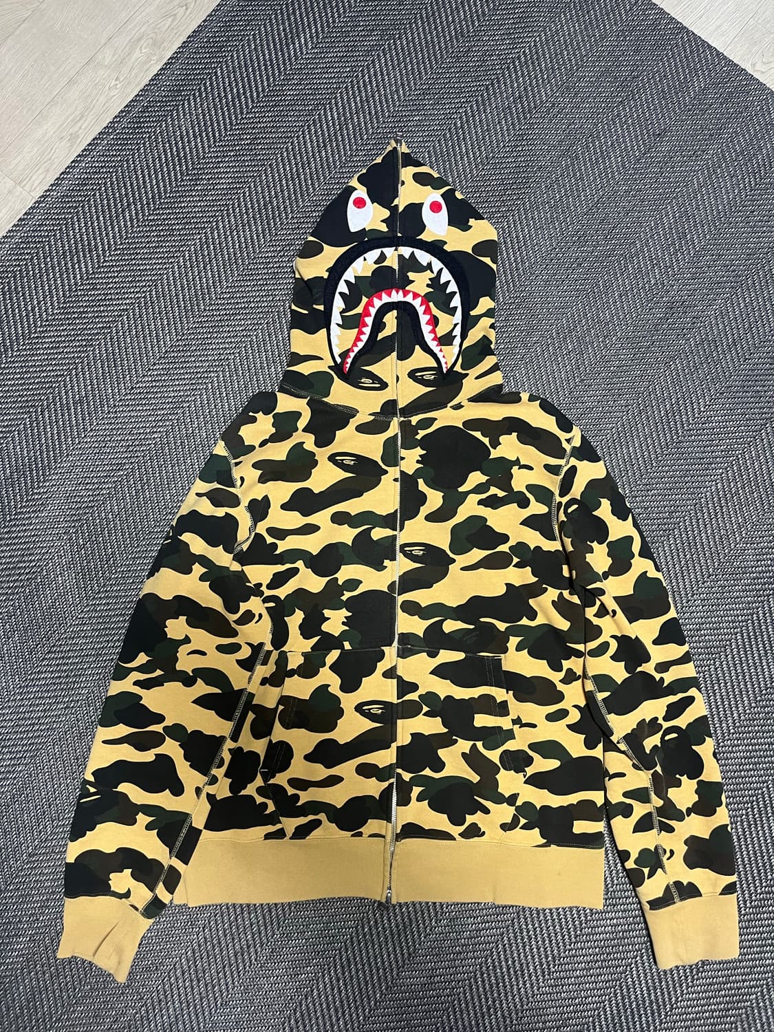 베이프 샤크후드 상품이미지1