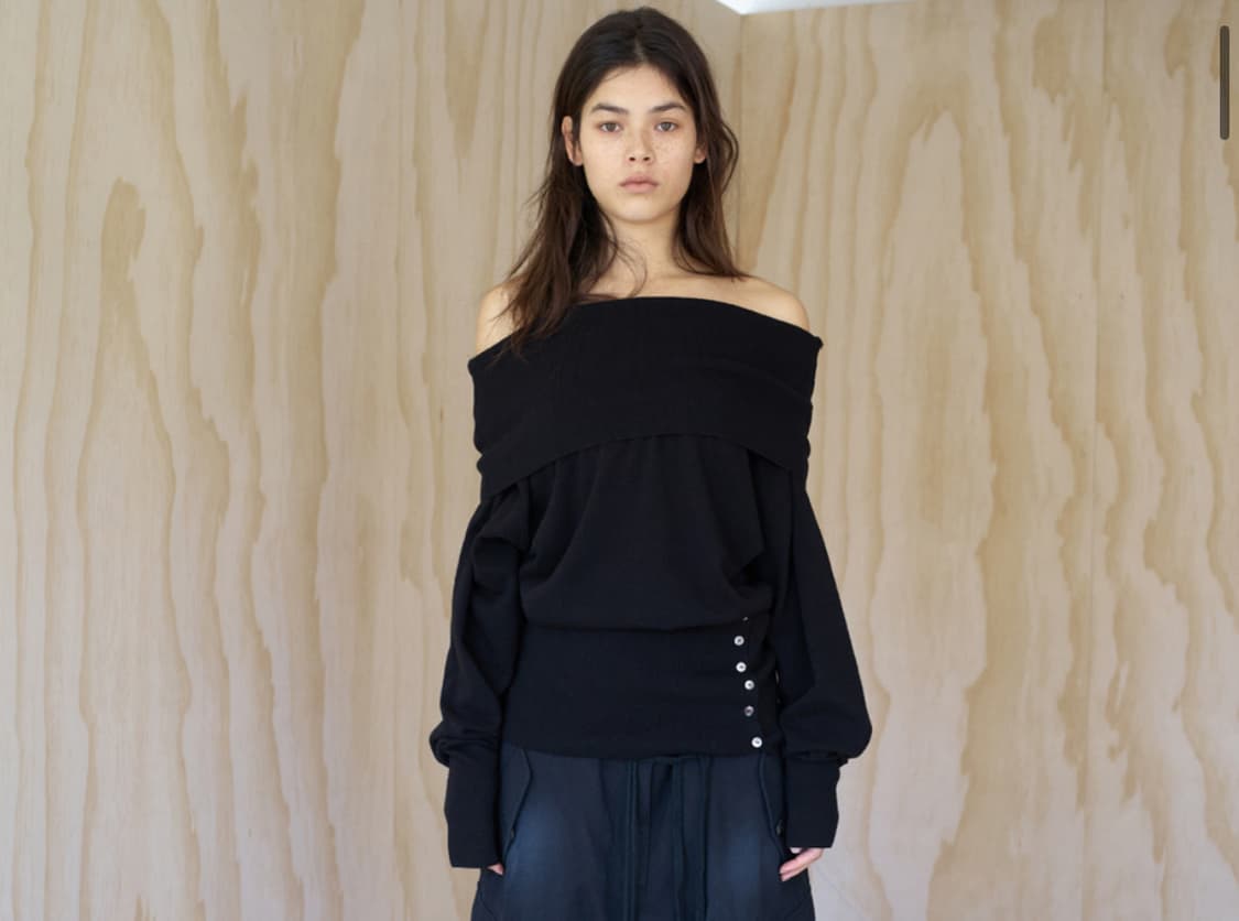 에스이오 오프숄더 상품이미지1