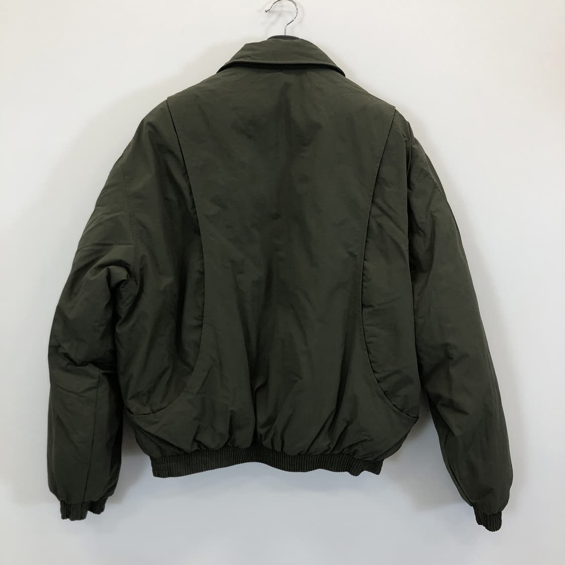 커스텀어클락 커브드 항공 투웨이패딩 L  상품이미지4