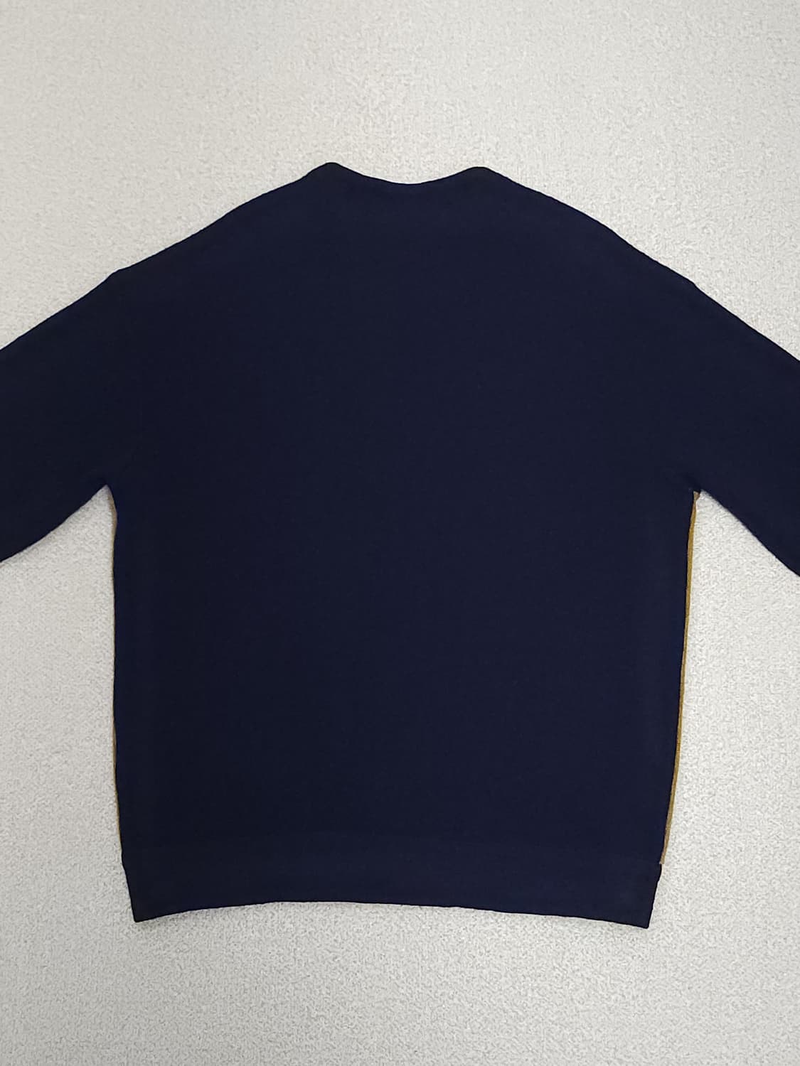 (105)입생로랑 남자 브이넥 긴팔 빈티지 가디건 상품이미지7