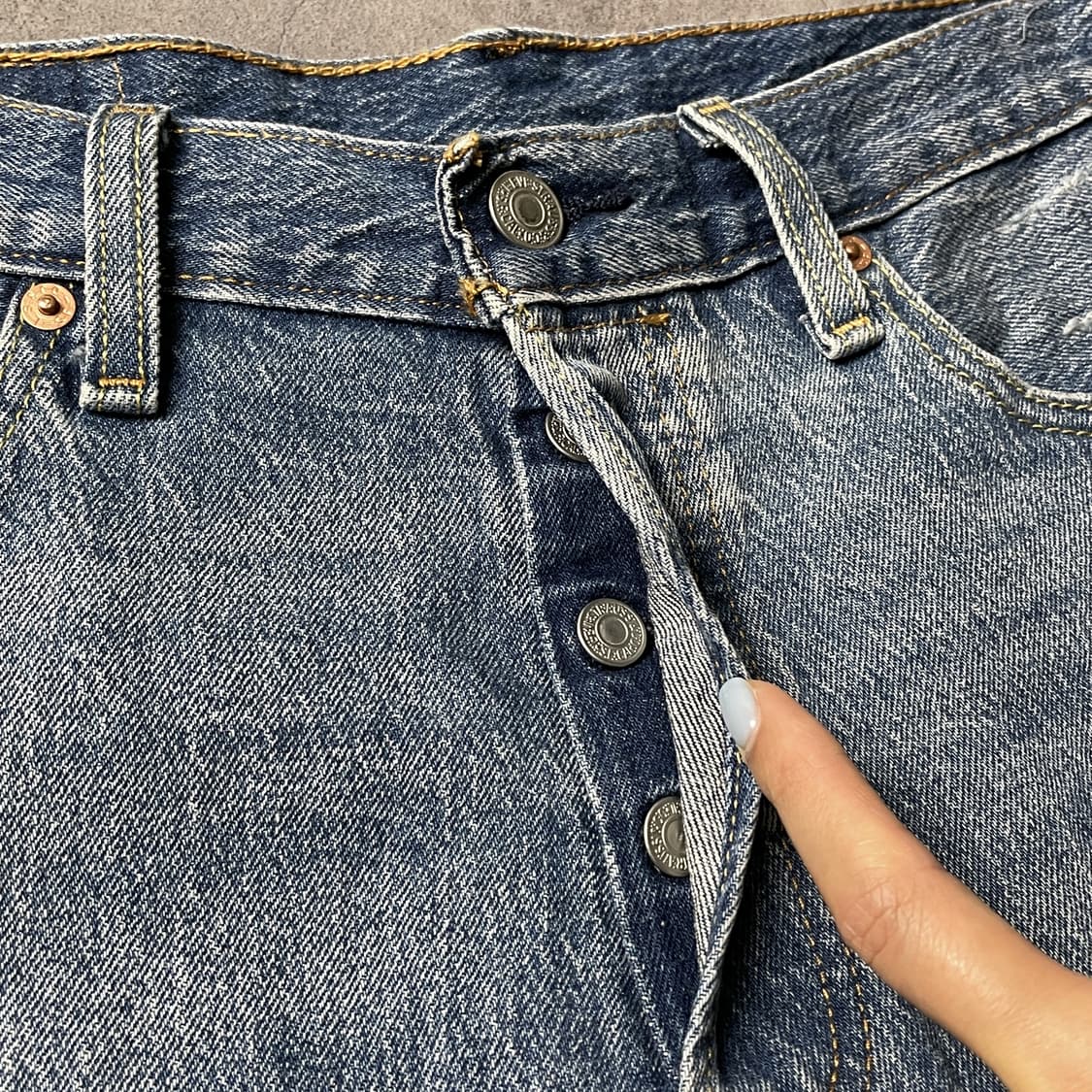 LEVI'S 리바이스501 빈티지 중청 데님 하프팬츠 A01167 상품이미지3