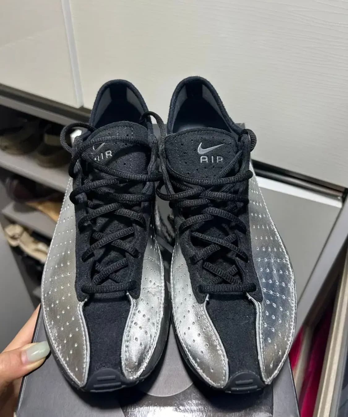 nike/ 나이키에어 슈퍼플라이 메탈릭 실버 앤 블랙 (W, 250) 상품이미지1