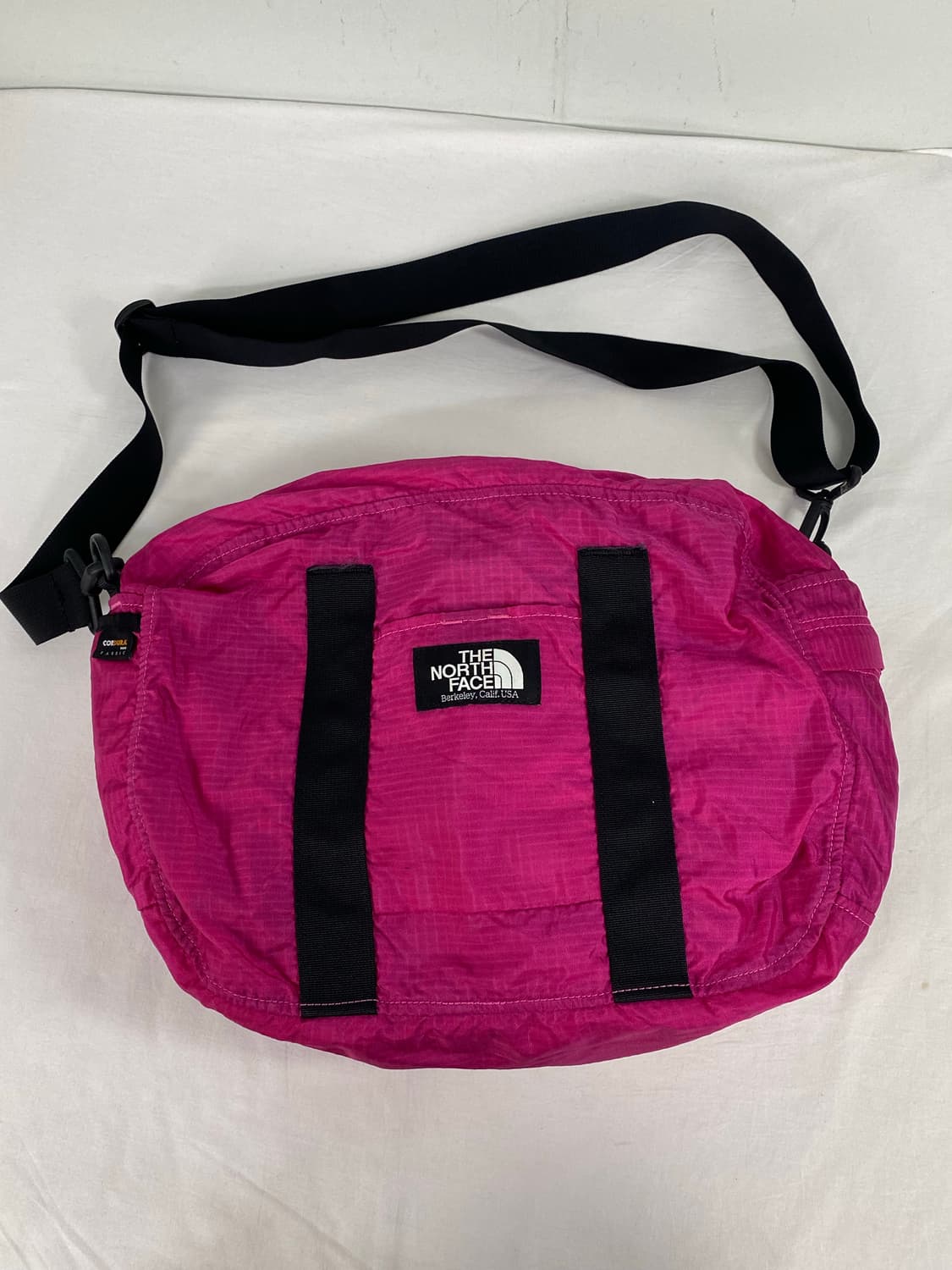 노스페이스 핑크 나일론 크로스백 <58> 상품이미지1