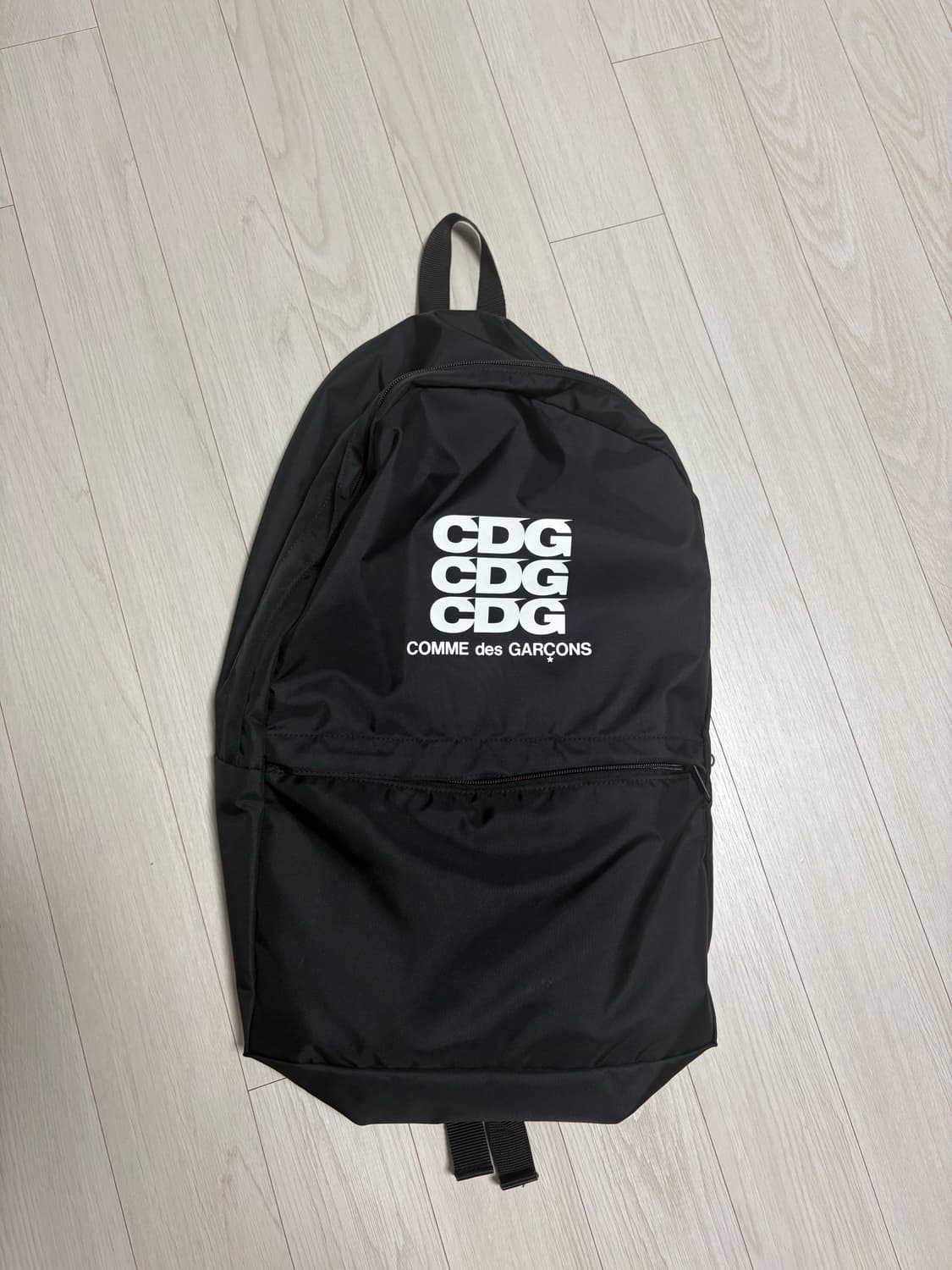 꼼데가르송 CDG 백팩 새상품급 상품이미지1
