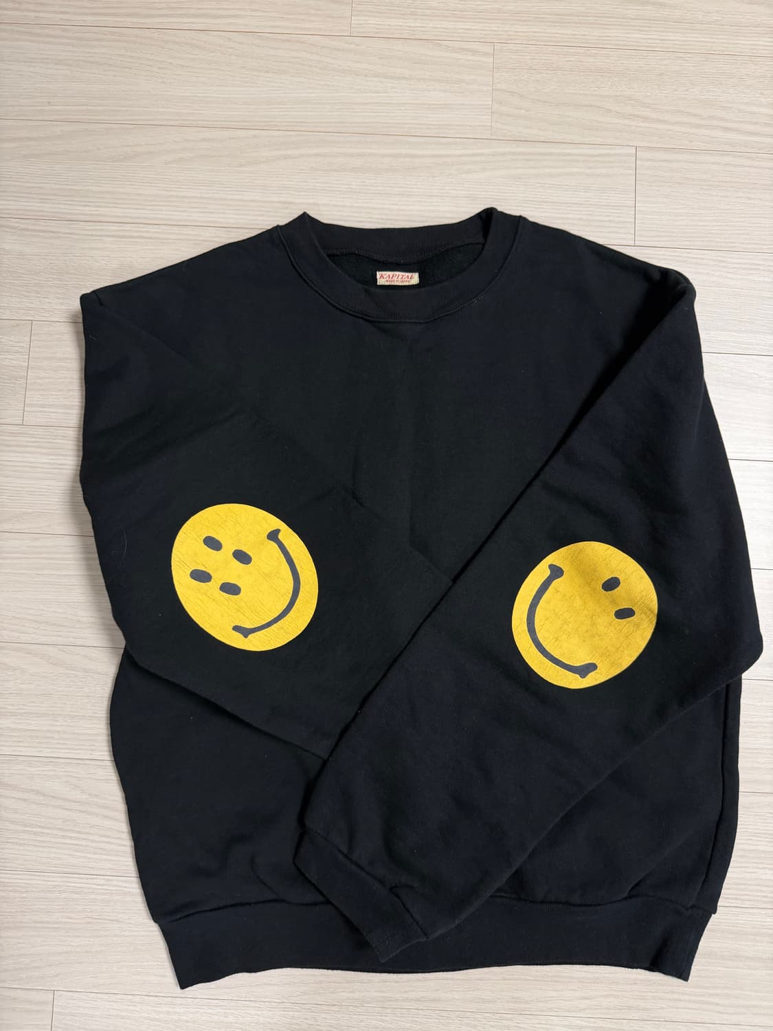 [4] KAPITAL 블랙 스타일 맨투맨 상품이미지1