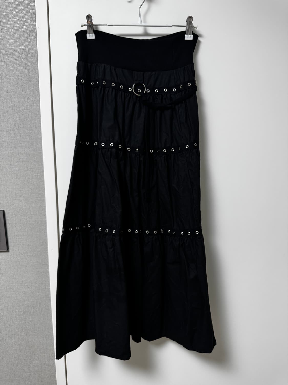 낫노잉 Tiered Eyelet Maxi Skirt 아일렛맥시스커트 상품이미지5