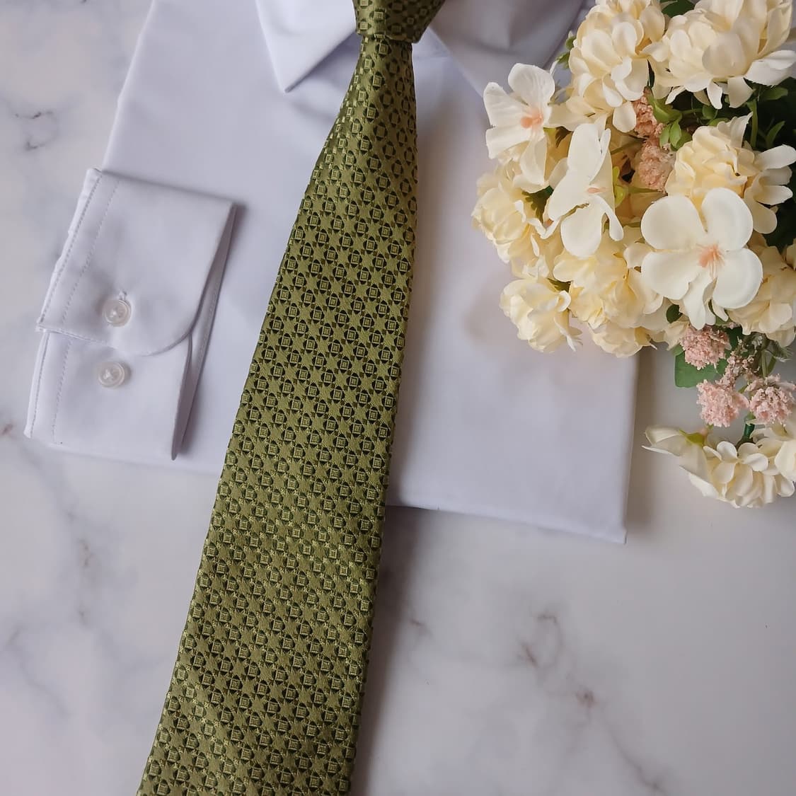 휴고보스 실크 다크그린 자카드 넥타이 9.6cm A+등급 A19387
 상품이미지7