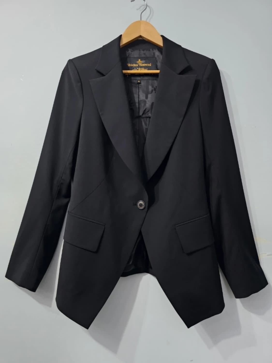 비비안웨스트우드 Vivienne Westwood 블랙 자켓 ~66 상품이미지1