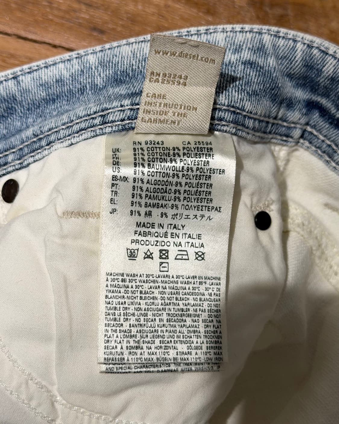 디젤 아이보리 스트레이트핏 데님 팬츠 상품이미지9