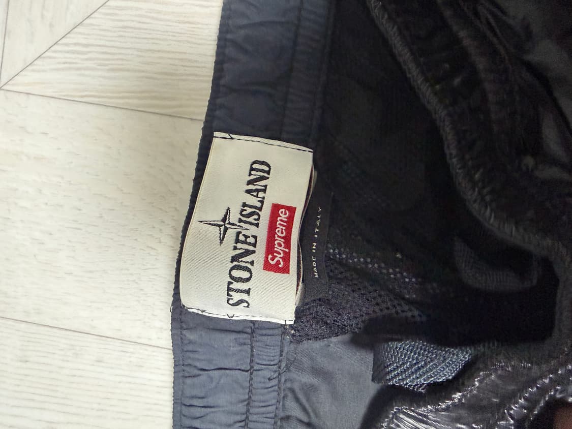 스톤아일랜드 x 슈프림 실크바지 상품이미지4