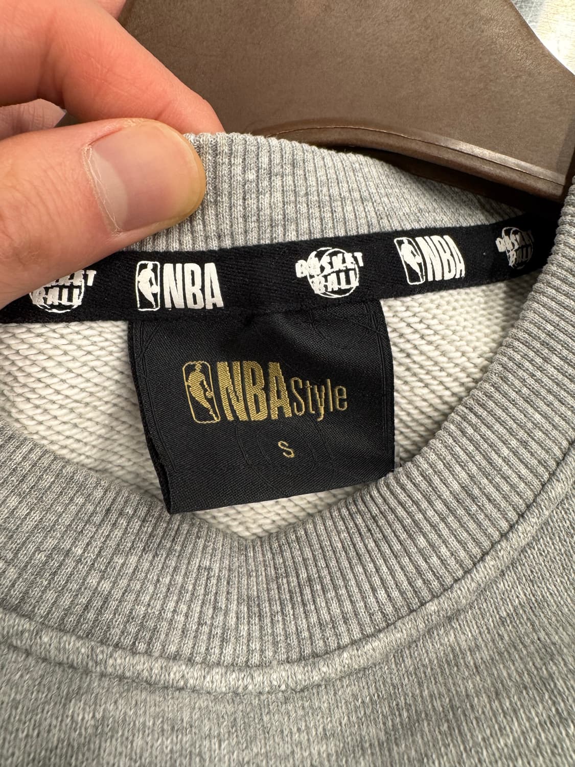 NBA 인디애나 페이어스 맨투맨 전면 빅로고 포인트 그레이 상품이미지8