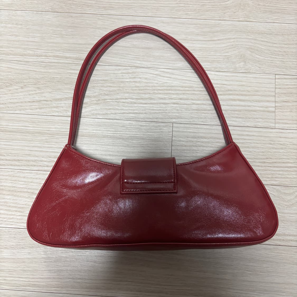 티티맙 리본 스몰 바게트백 레드 상품이미지6