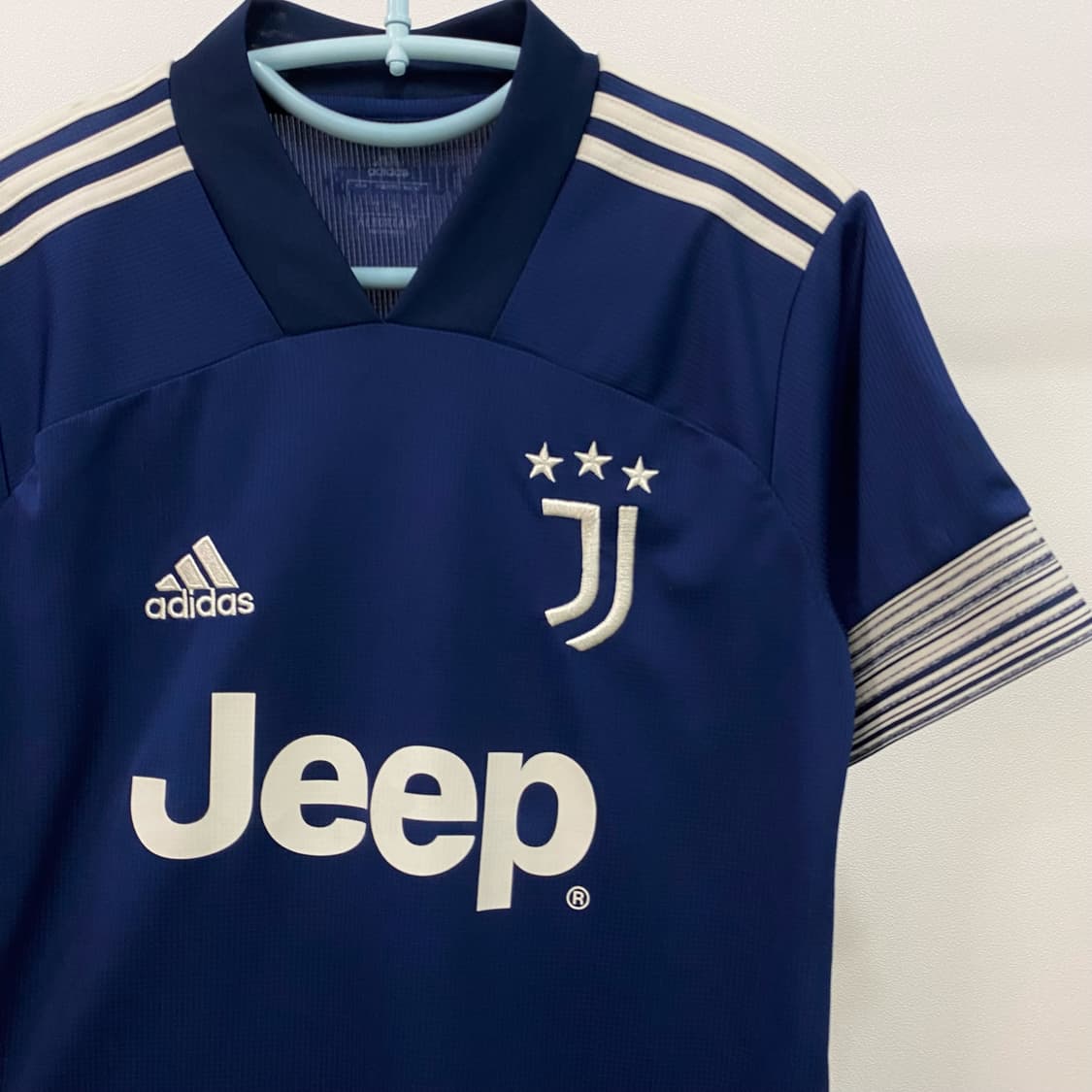 아디다스 20-21 유벤투스 노마킹 어웨이 유니폼 상품이미지3