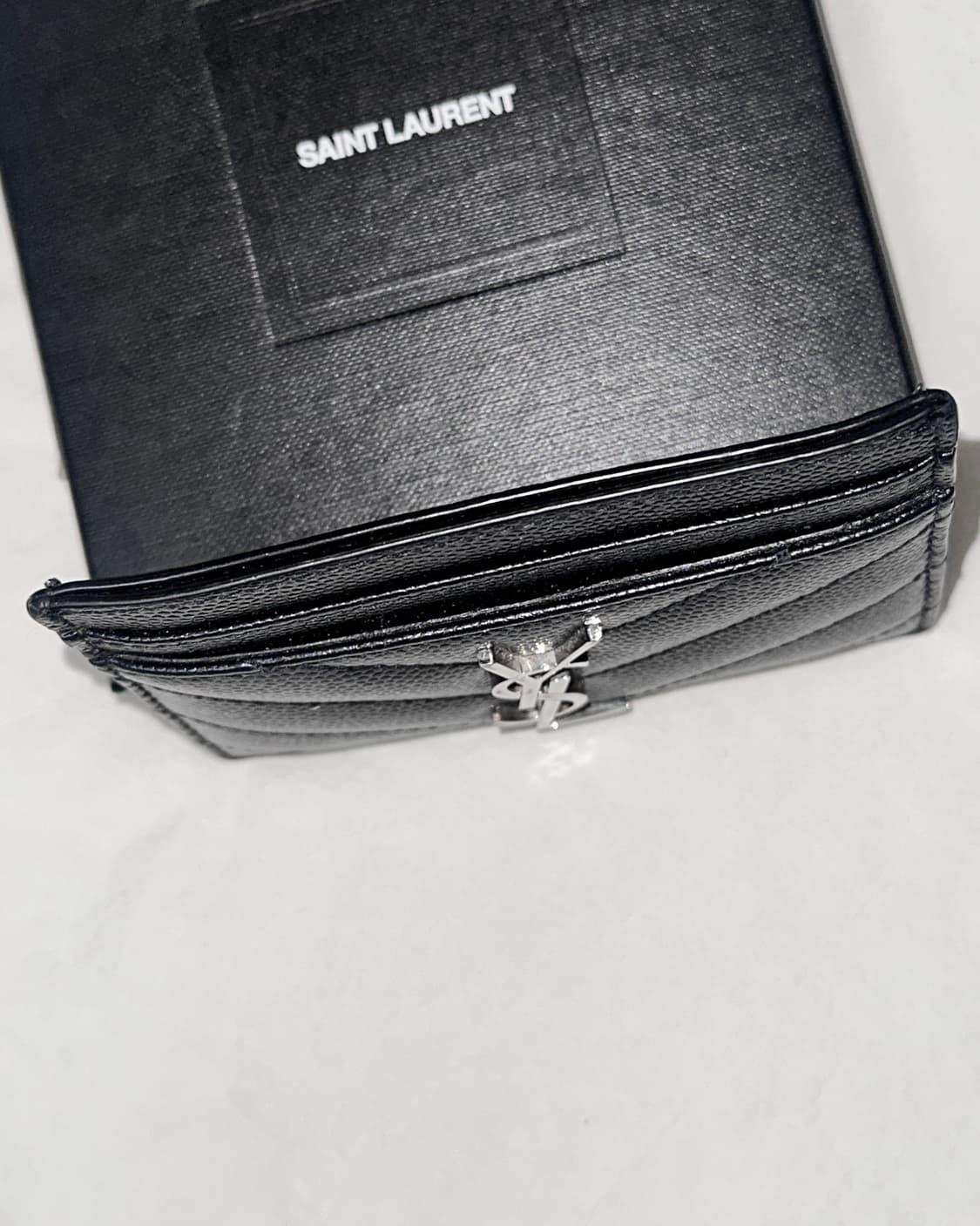 입생로랑 카드지갑 상품이미지2