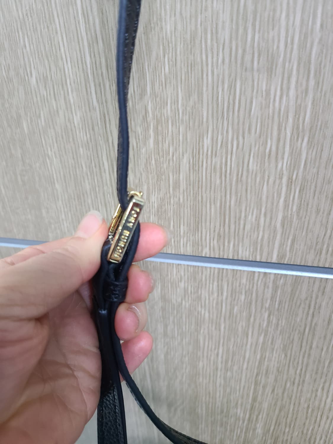 토리버치 블랙 가죽 카메라백 상품이미지5