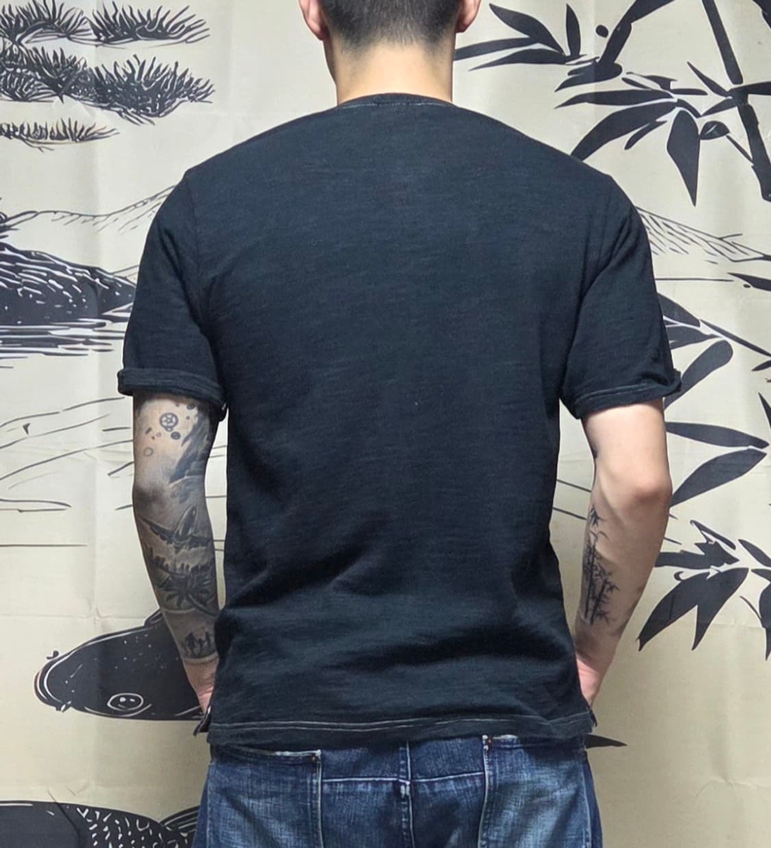 넥라인 오리엔탈 덧댐 헨리넥 반팔티 상품이미지6
