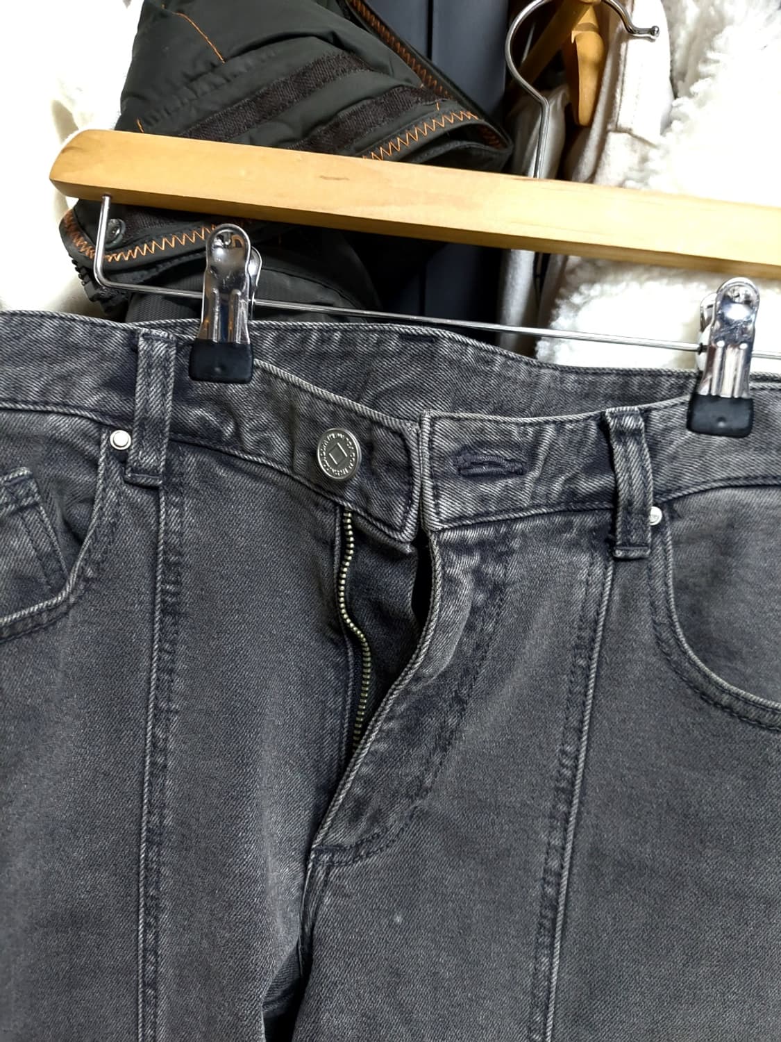 우영미 바이커진 블랙 워싱 데님 46 상품이미지3